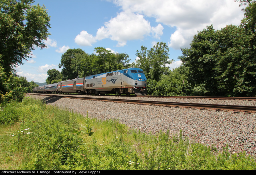 Amtrak 46 leads train 04T past MP116